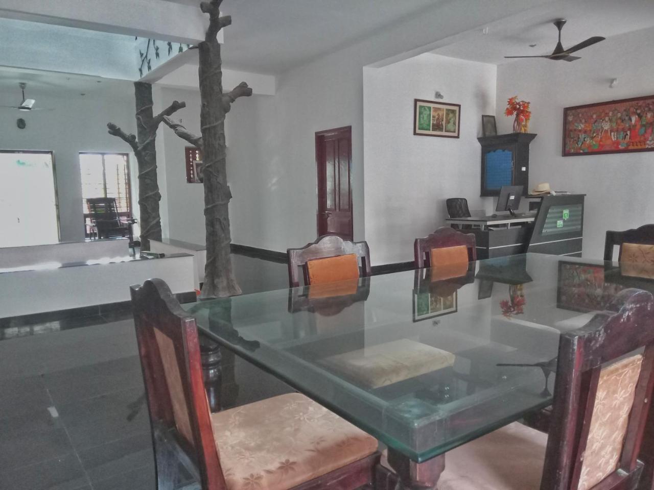 Vedic Heritage Boutique Hotel كوفالام المظهر الخارجي الصورة